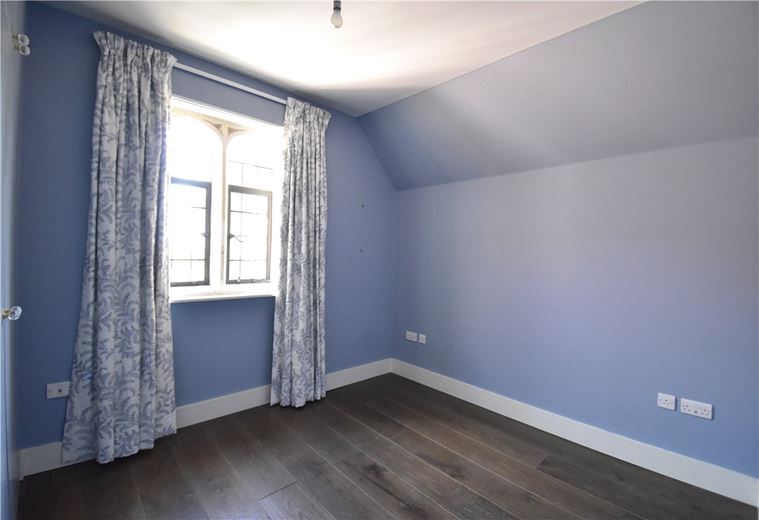 6 bedroom house, Newmarket Road, Kirtling CB8