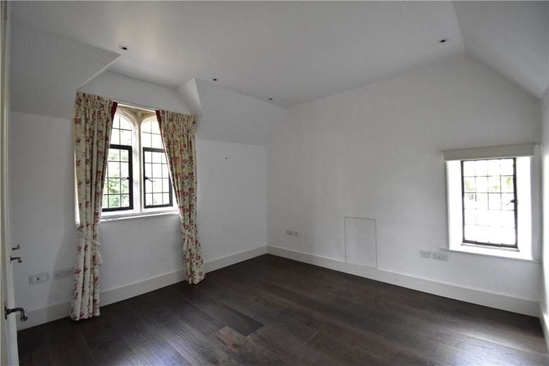 6 bedroom house, Newmarket Road, Kirtling CB8