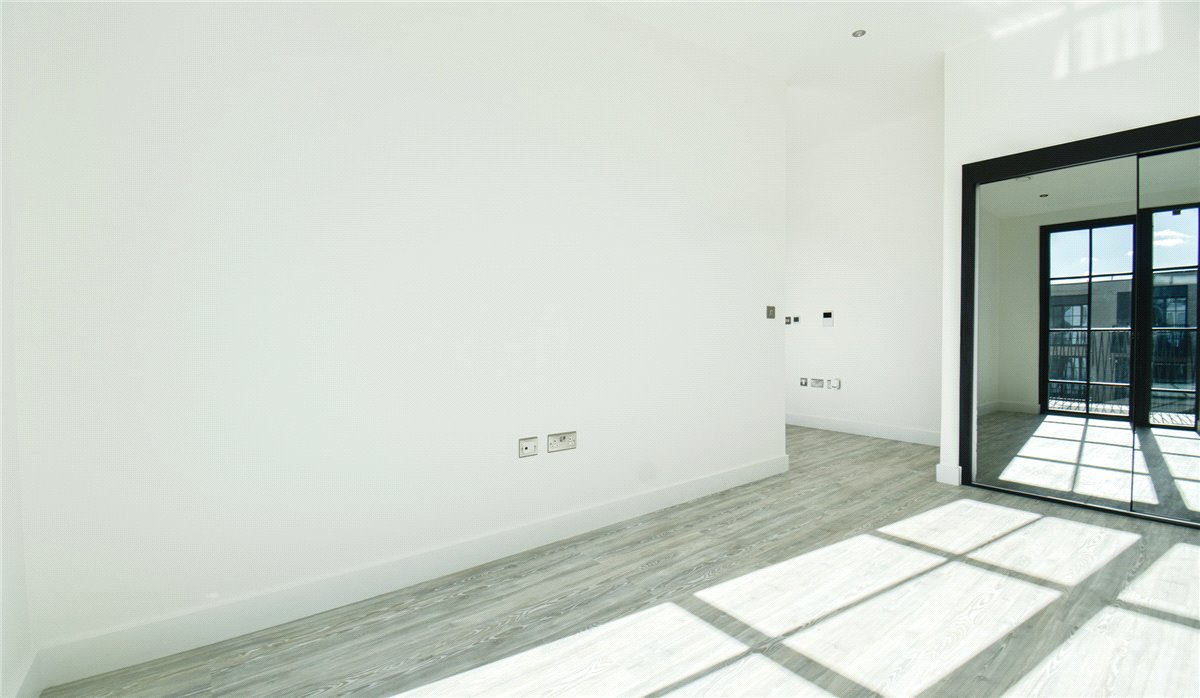  bedroom flat, Turing Way, Cambridge CB3 - Let Agreed