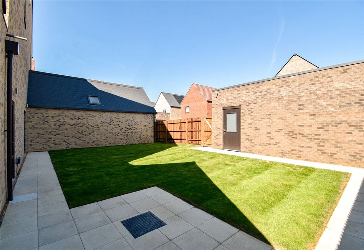 4 bedroom house, Gregory Park North, Cambridge CB5