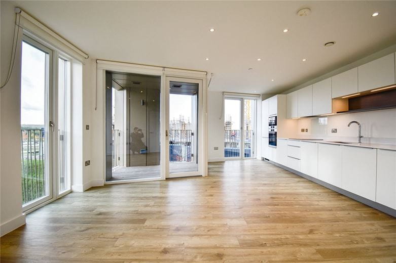 1 bedroom flat, The Oak Building, Rudduck Way CB3 - Let Agreed