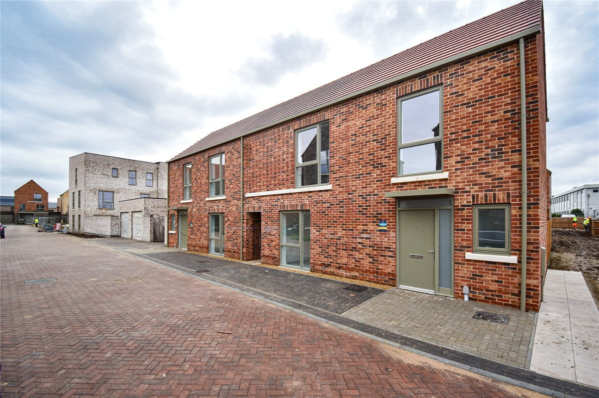 2 bedroom house, Humble Lane, Cambridge CB5