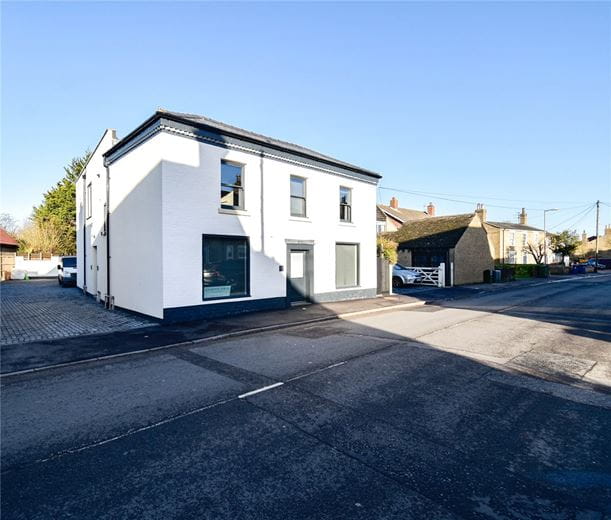 2 bedroom flat, High Street, Cottenham CB24 - Let Agreed