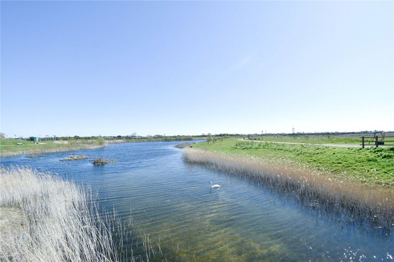 5 bedroom house, Lockhart Way, Northstowe CB24 - Available