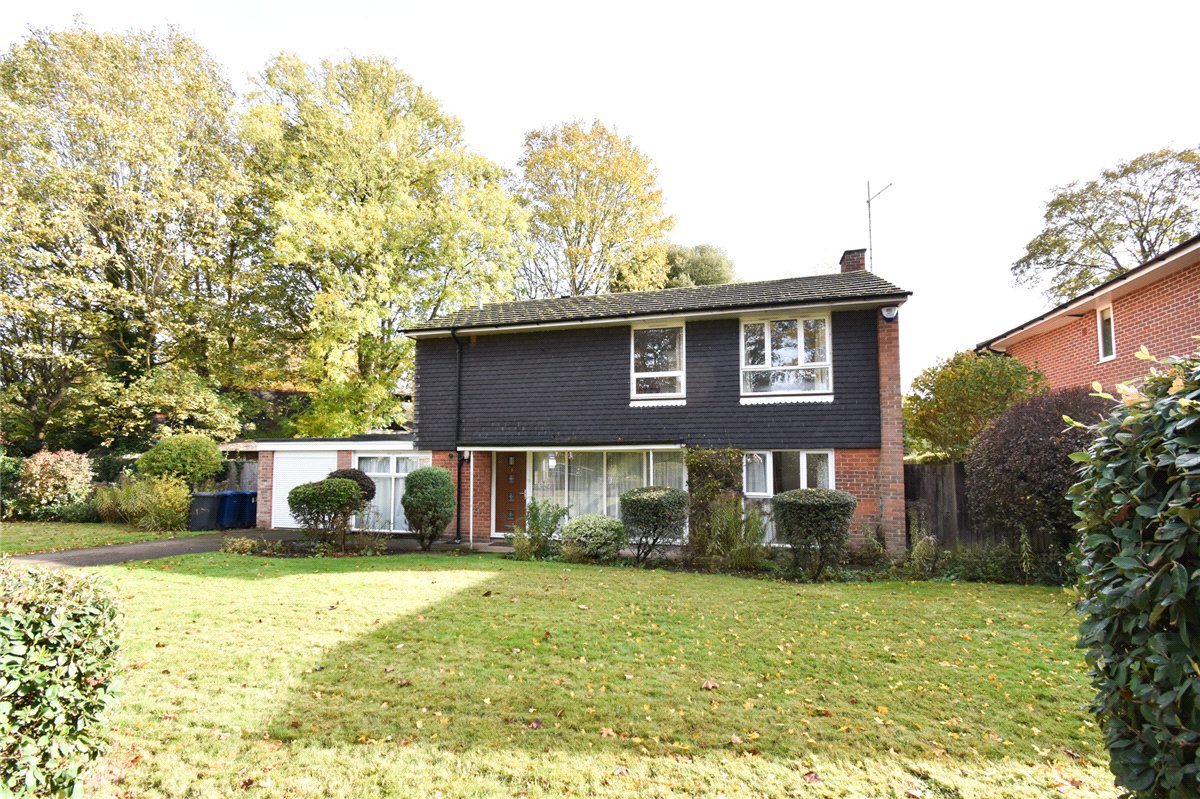 4 bedroom house, Spinney Drive, Great Shelford CB22 - Available