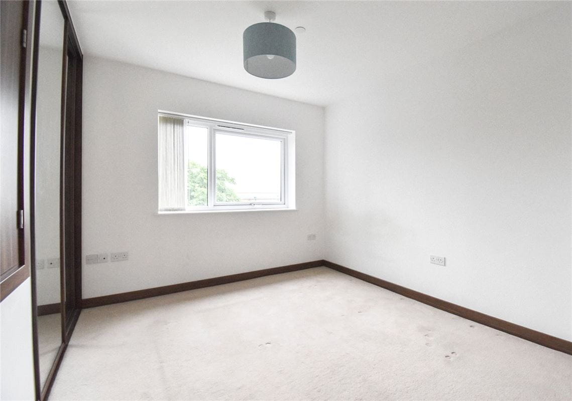 2 bedroom flat, Flamsteed Close, Cambridge CB1 - Let Agreed