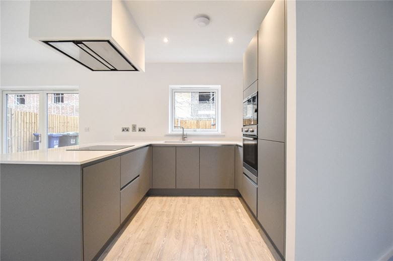 2 bedroom house, Grey Way, Cambridge CB5