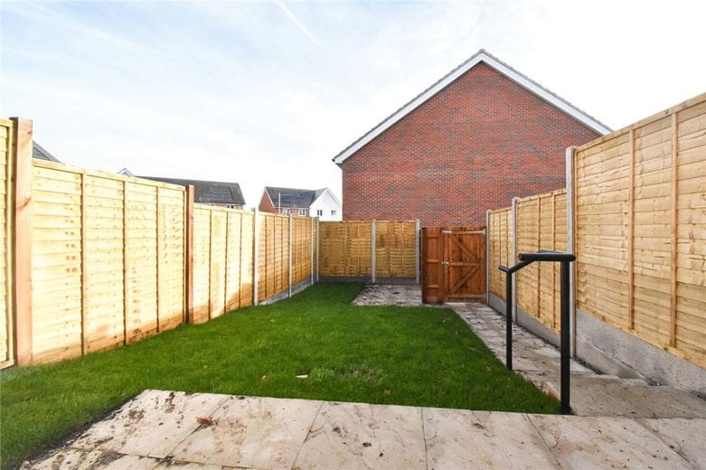 2 bedroom house, Coventry Drive, Bishop's Stortford CM23 - Available