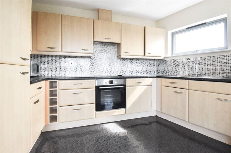 2 bedroom flat, Bailey House, Rustat Avenue CB1 - Let Agreed