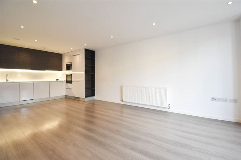 2 bedroom flat, Marque House, 143 Hills Road CB2 - Available