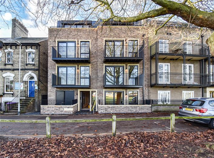 1 bedroom flat, Hamied Mansions, 14-17 Regent Terrace CB2