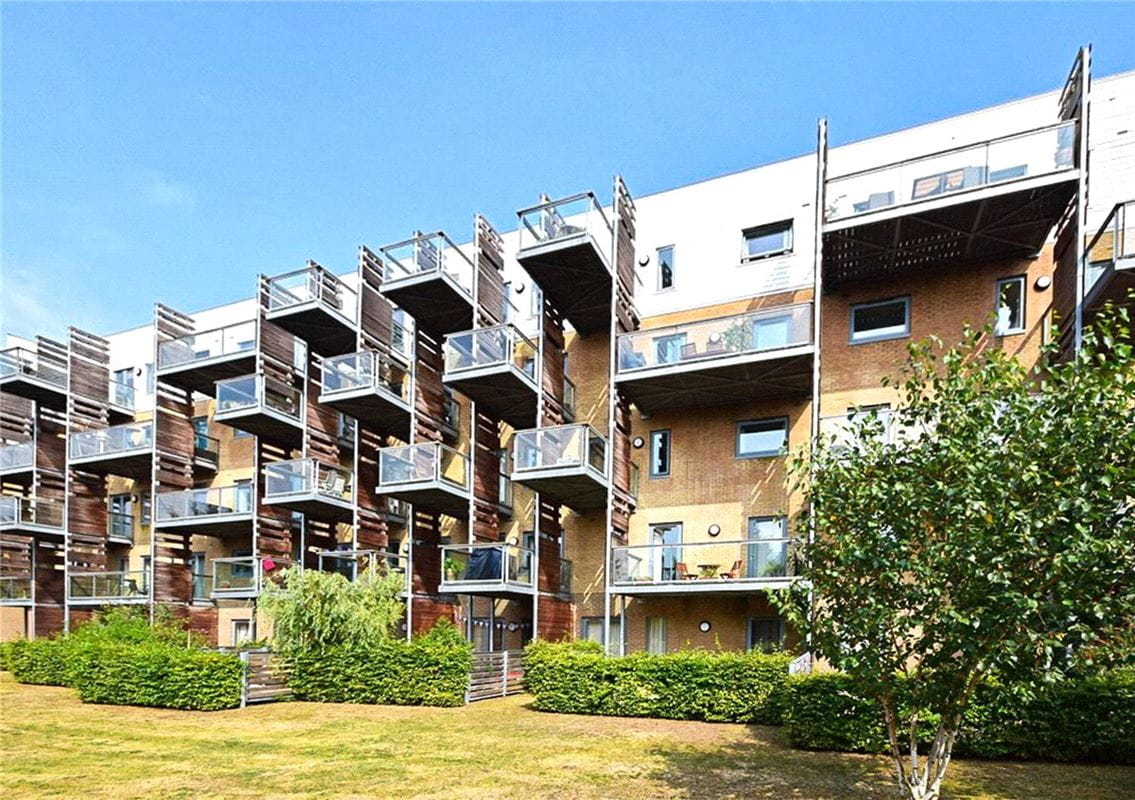 2 bedroom flat, Bailey House, Rustat Avenue CB1 - Let Agreed