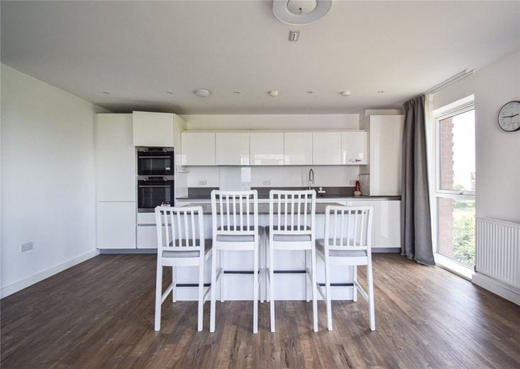 2 bedroom flat, Hering Road, Trumpington CB2 - Available