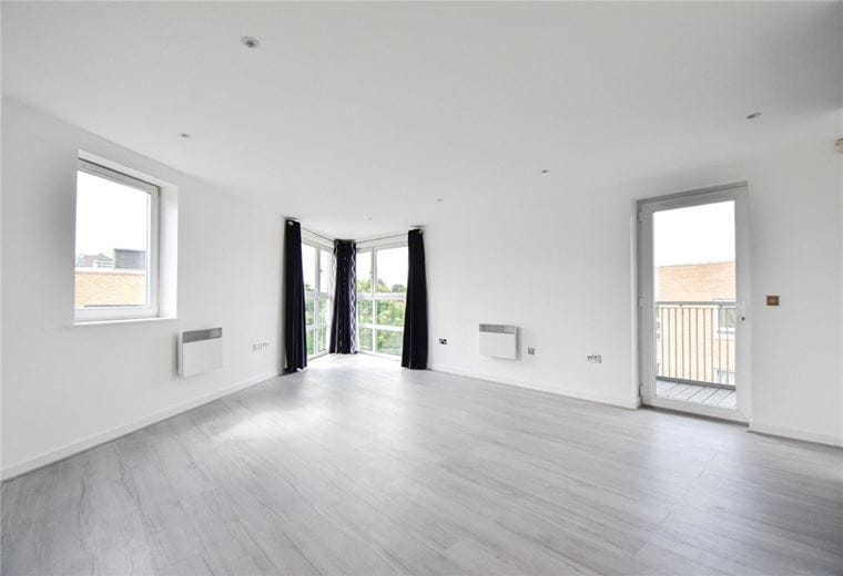 2 bedroom flat, Warren Close, Cambridge CB2 - Let Agreed