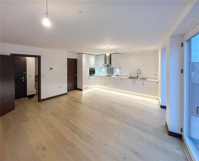 2 bedroom flat, 4 Station Square, Cambridge CB1 - Available