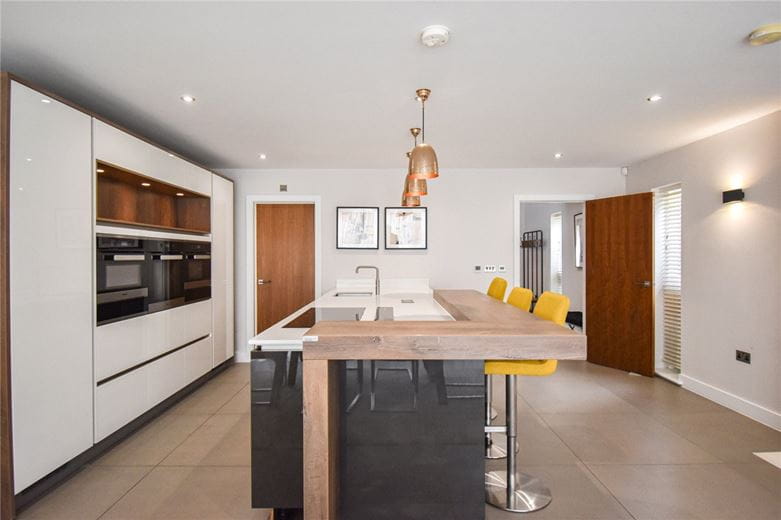 5 bedroom house, Alfred Close, Cambridge CB1 - Available