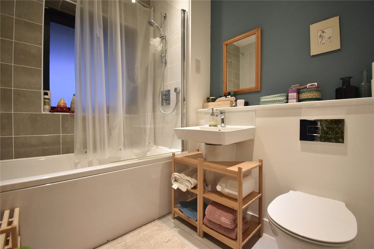 2 bedroom flat, Hobson Avenue, Trumpington CB2 - Available