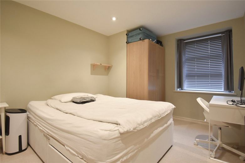 1 bedroom flat, Guthrie Court, Paradise Street CB1 - Let Agreed