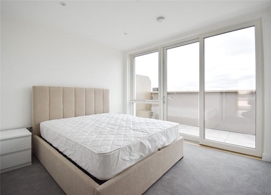 2 bedroom flat, Eddington Avenue, Eddington CB3 - Available