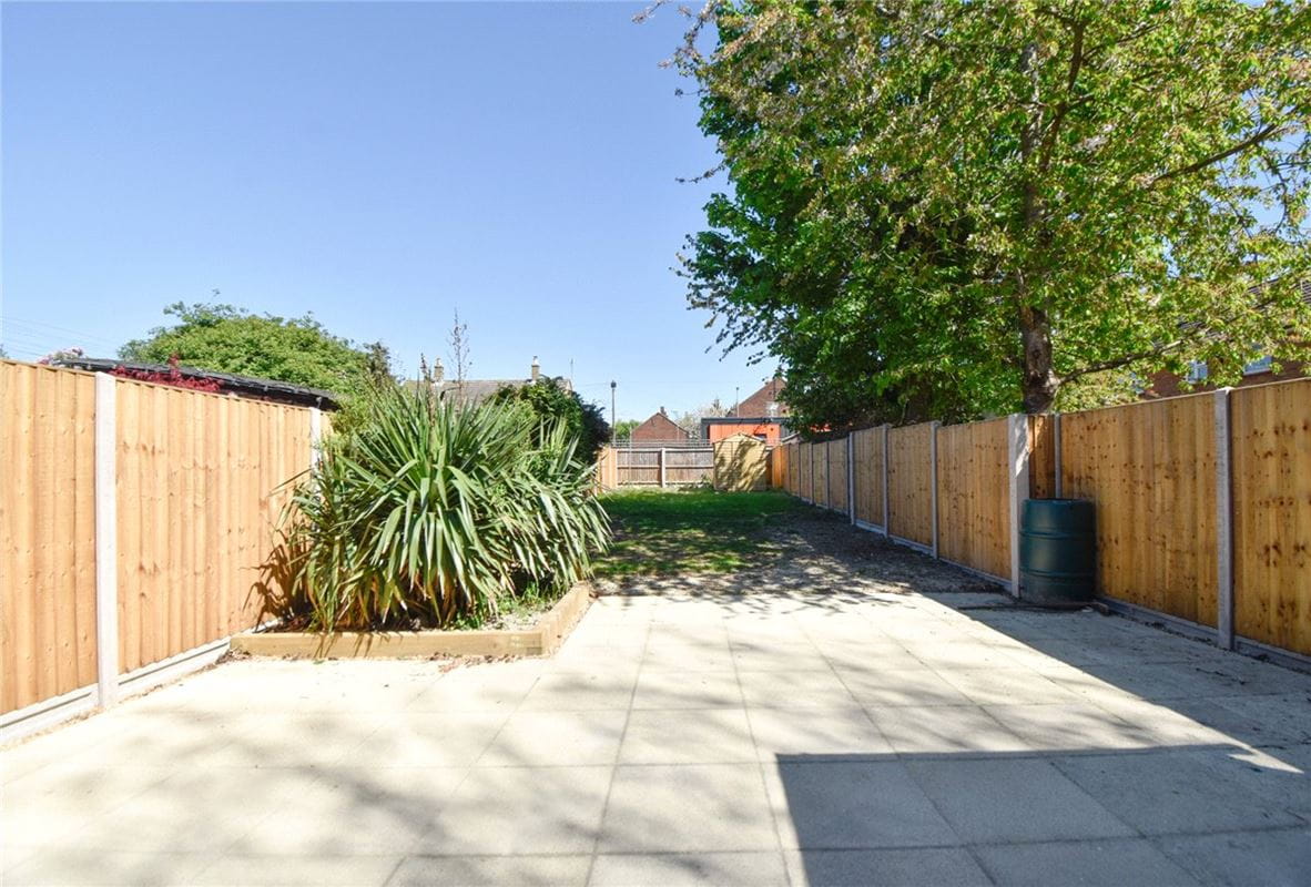 2 bedroom house, Barnwell Road, Cambridge CB5 - Let Agreed