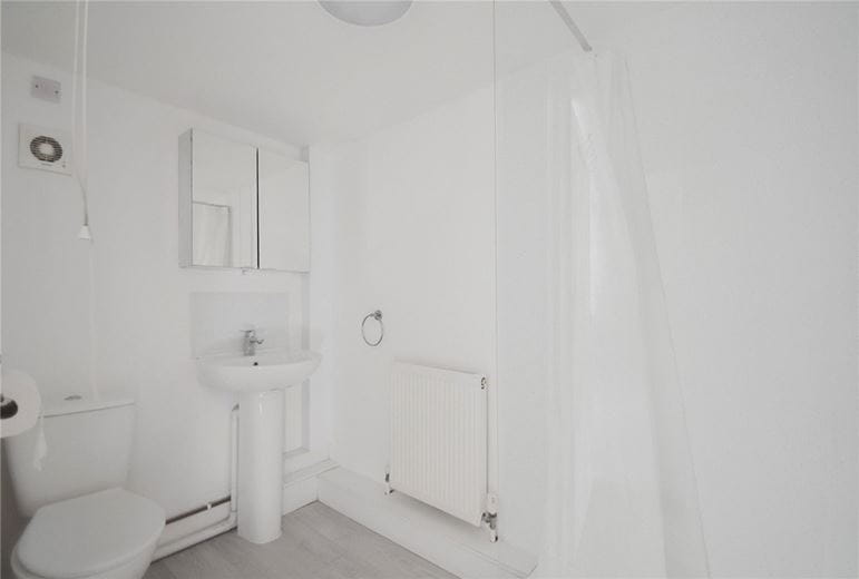2 bedroom house, Barnwell Road, Cambridge CB5 - Let Agreed