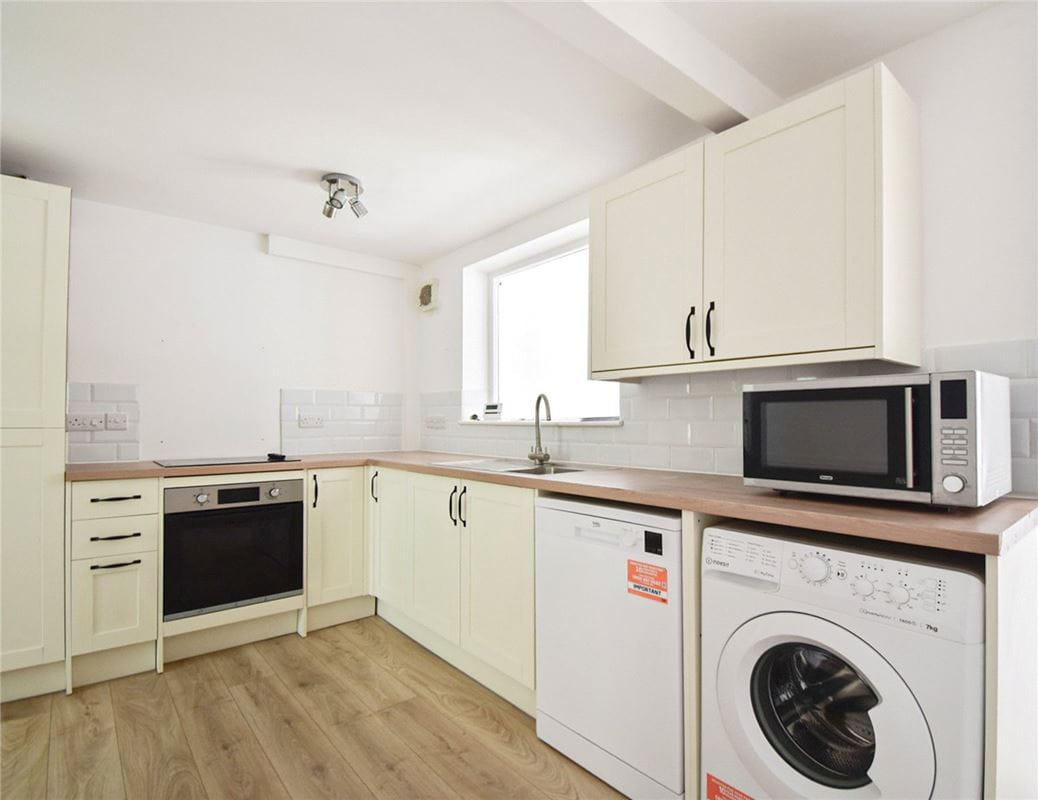2 bedroom house, Barnwell Road, Cambridge CB5 - Let Agreed