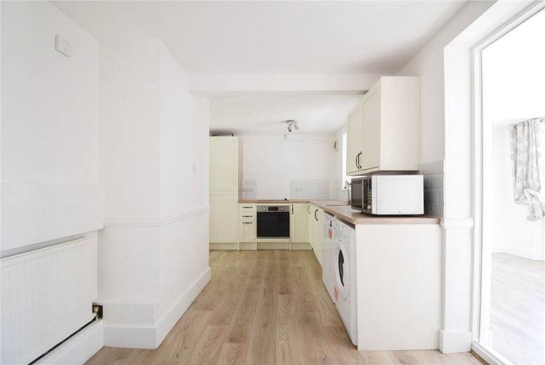 2 bedroom house, Barnwell Road, Cambridge CB5 - Let Agreed