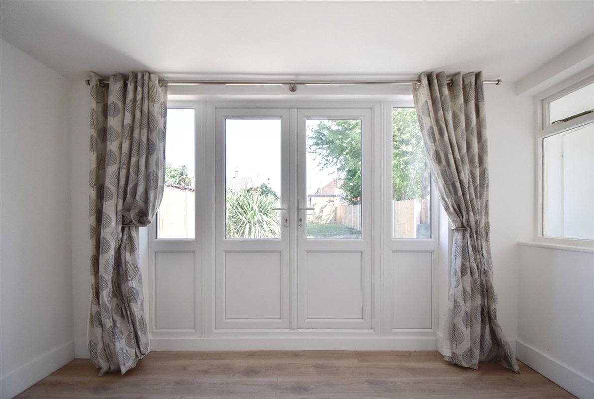 2 bedroom house, Barnwell Road, Cambridge CB5 - Let Agreed