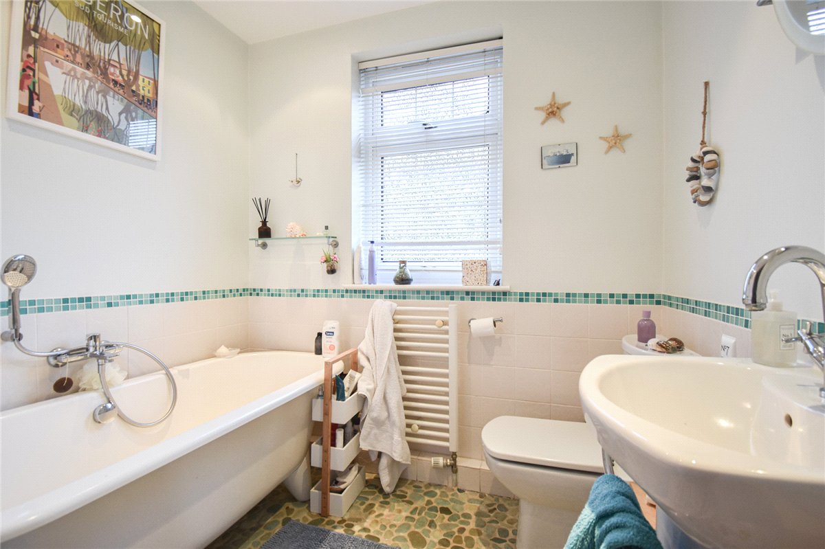 4 bedroom house, Duxford Road, Whittlesford CB22 - Available