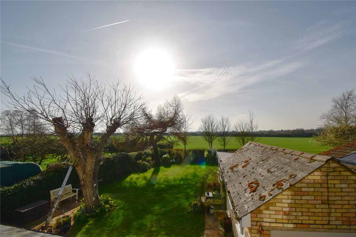 4 bedroom house, Duxford Road, Whittlesford CB22 - Let Agreed