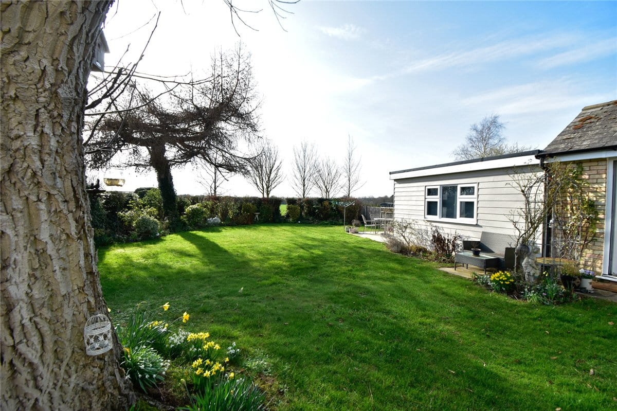 4 bedroom house, Duxford Road, Whittlesford CB22 - Let Agreed