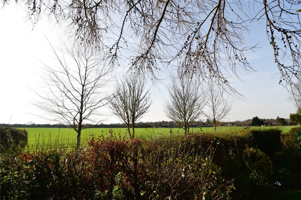 4 bedroom house, Duxford Road, Whittlesford CB22 - Let Agreed