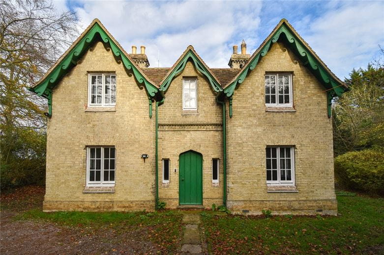 4 bedroom house, Gog Magog Hills Estate, Babraham CB22 - Available