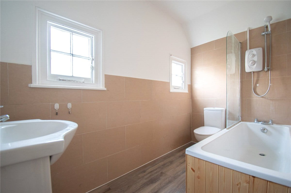 4 bedroom house, Gog Magog Hills Estate, Babraham CB22 - Available