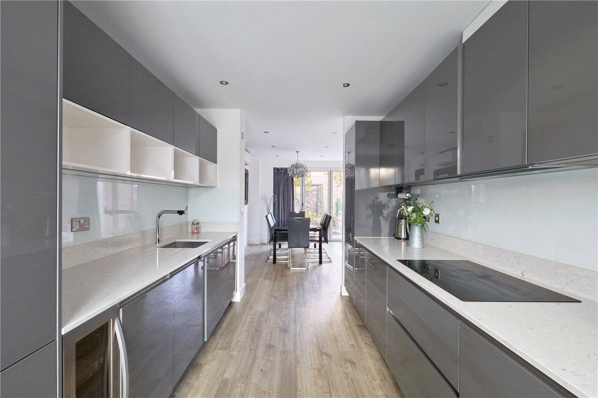 4 bedroom house, Knightly Avenue, Cambridge CB2 - Available