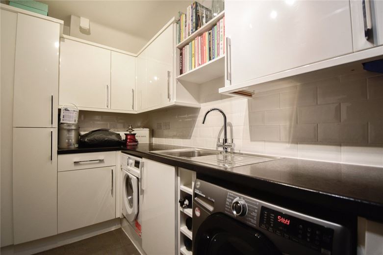 4 bedroom house, Wellbrook Way, Girton CB3 - Available