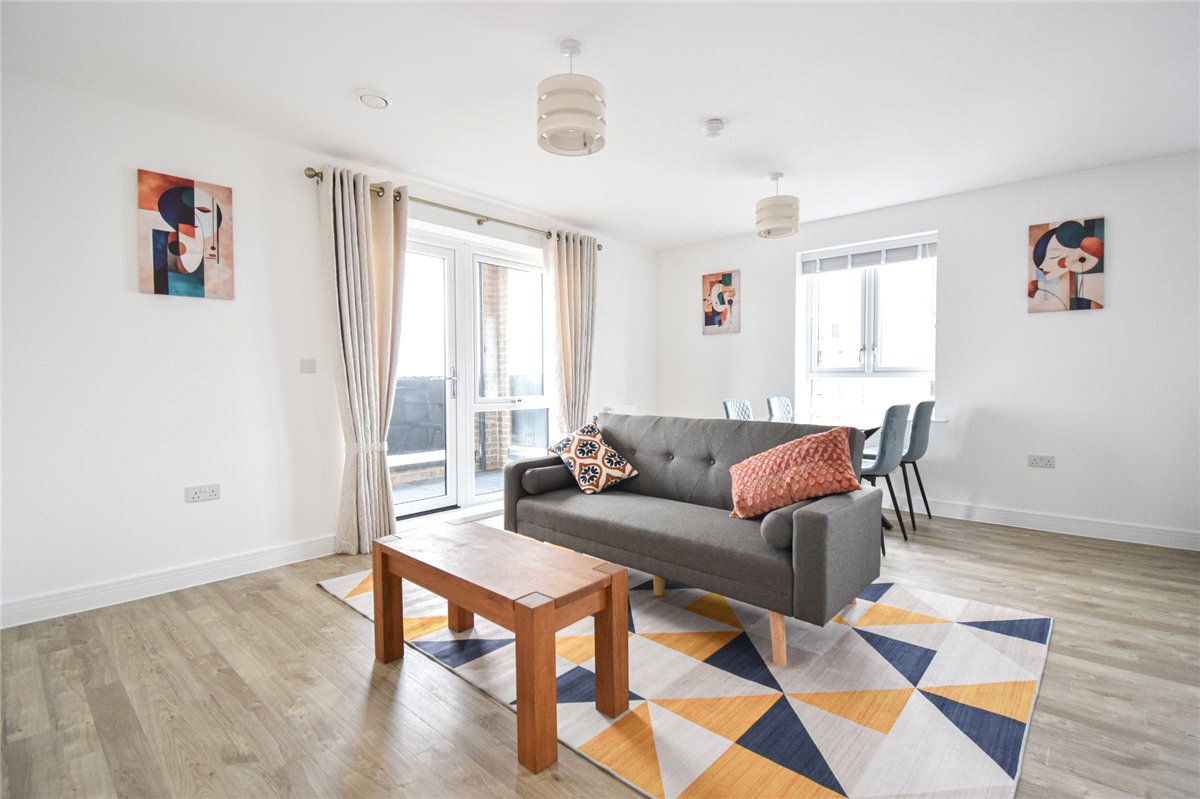 1 bedroom flat, Saffron Way, Cambridge CB1 - Available