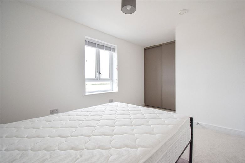 1 bedroom flat, Saffron Way, Cambridge CB1 - Available