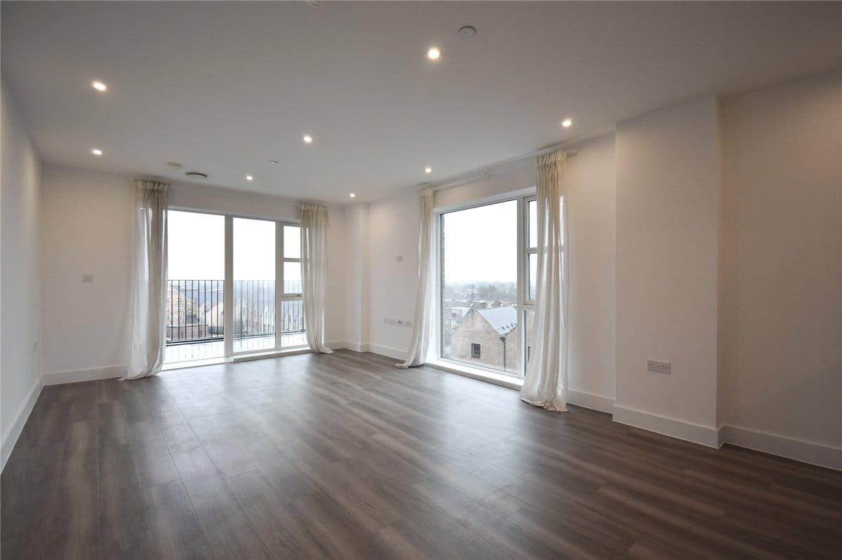 2 bedroom flat, Clara Rackham Street, Cambridge CB1 - Available