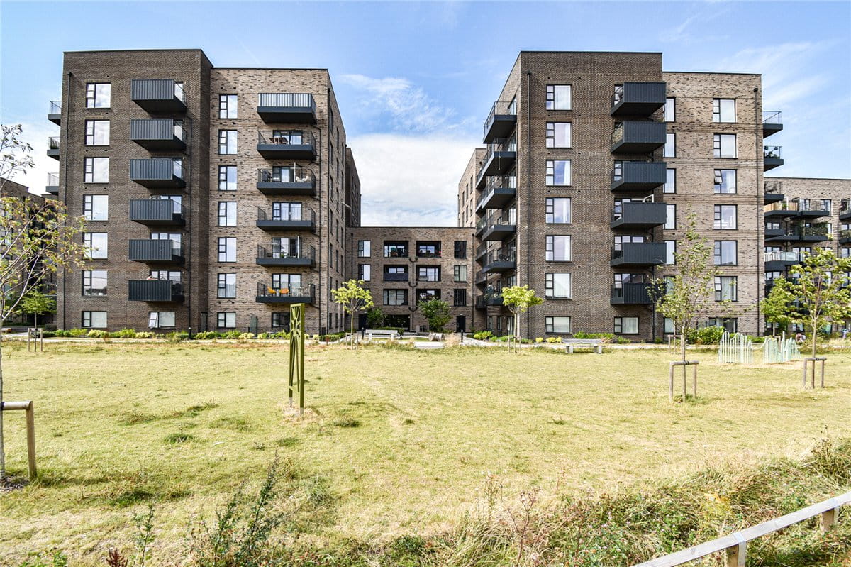 2 bedroom flat, Clara Rackham Street, Cambridge CB1 - Available