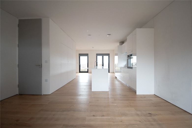 3 bedroom house, Lockhart Way, Northstowe CB24 - Available