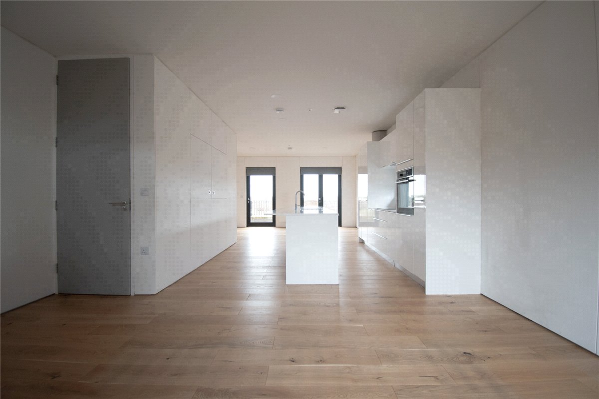 3 bedroom house, Lockhart Way, Northstowe CB24 - Available