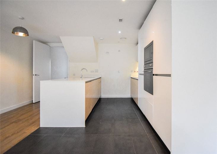 4 bedroom house, Harvest Road, Trumpington CB2 - Available