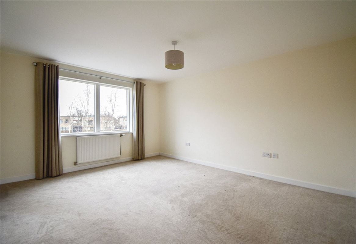 4 bedroom house, Harvest Road, Trumpington CB2 - Available