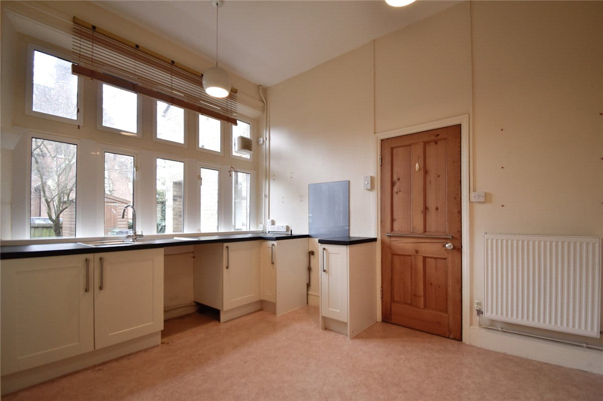 2 bedroom house, St Marks Church, 13 Barton Road CB3 - Let Agreed