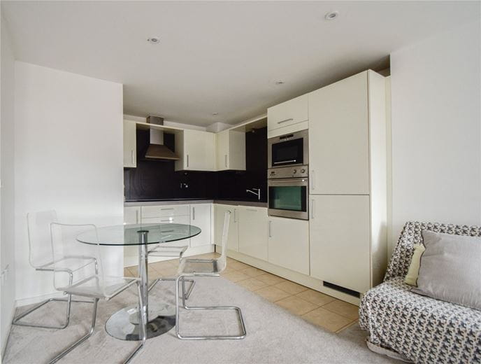 1 bedroom flat, The Belvedere, Homerton Street CB2 - Available