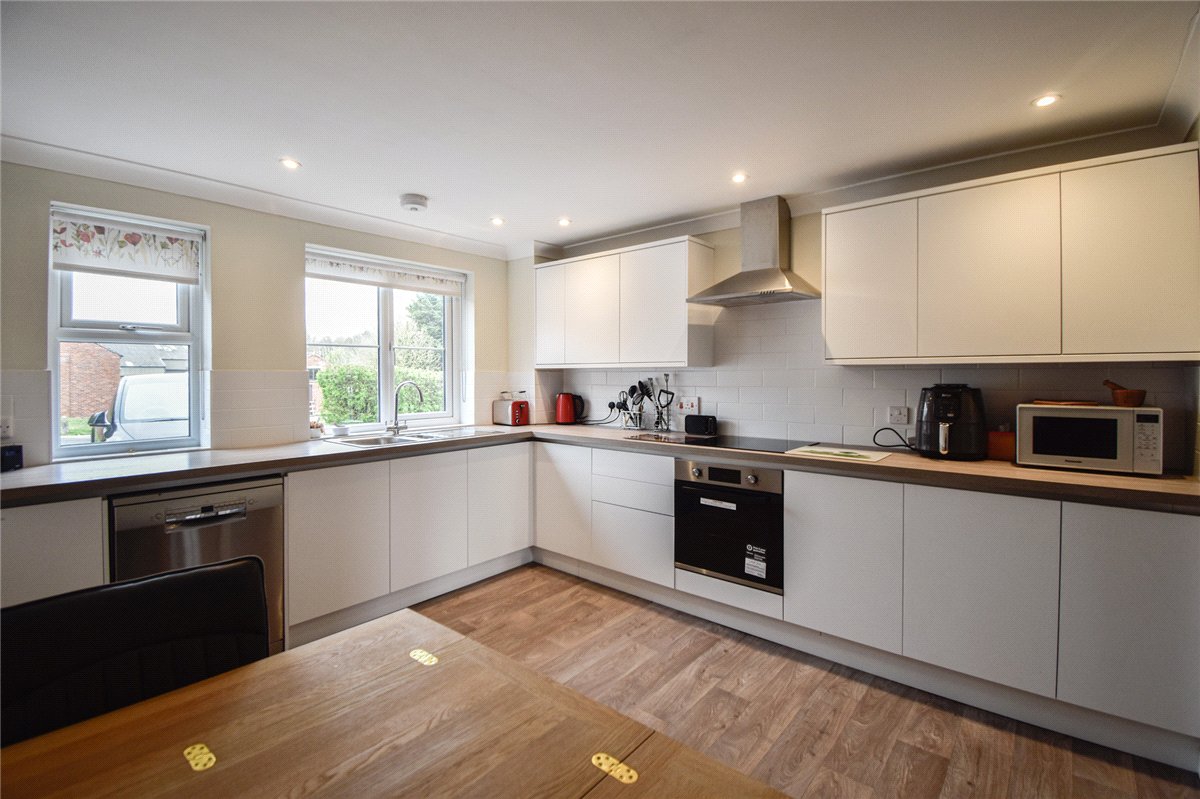 3 bedroom house, Streetly Hall Cottages, Streetly End CB21 - Let Agreed