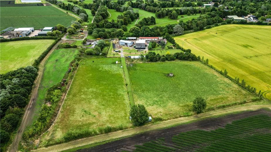 7.1 acres House, Sidings Farm, Fen Road PE28 - Available