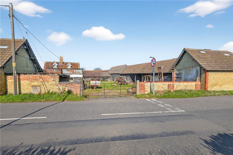  Cottage, Ampthill Road, Steppingley MK45 - Available