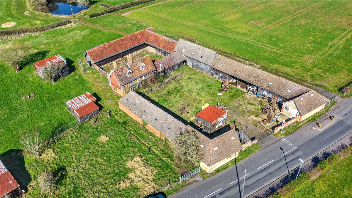  Cottage, Ampthill Road, Steppingley MK45 - Available